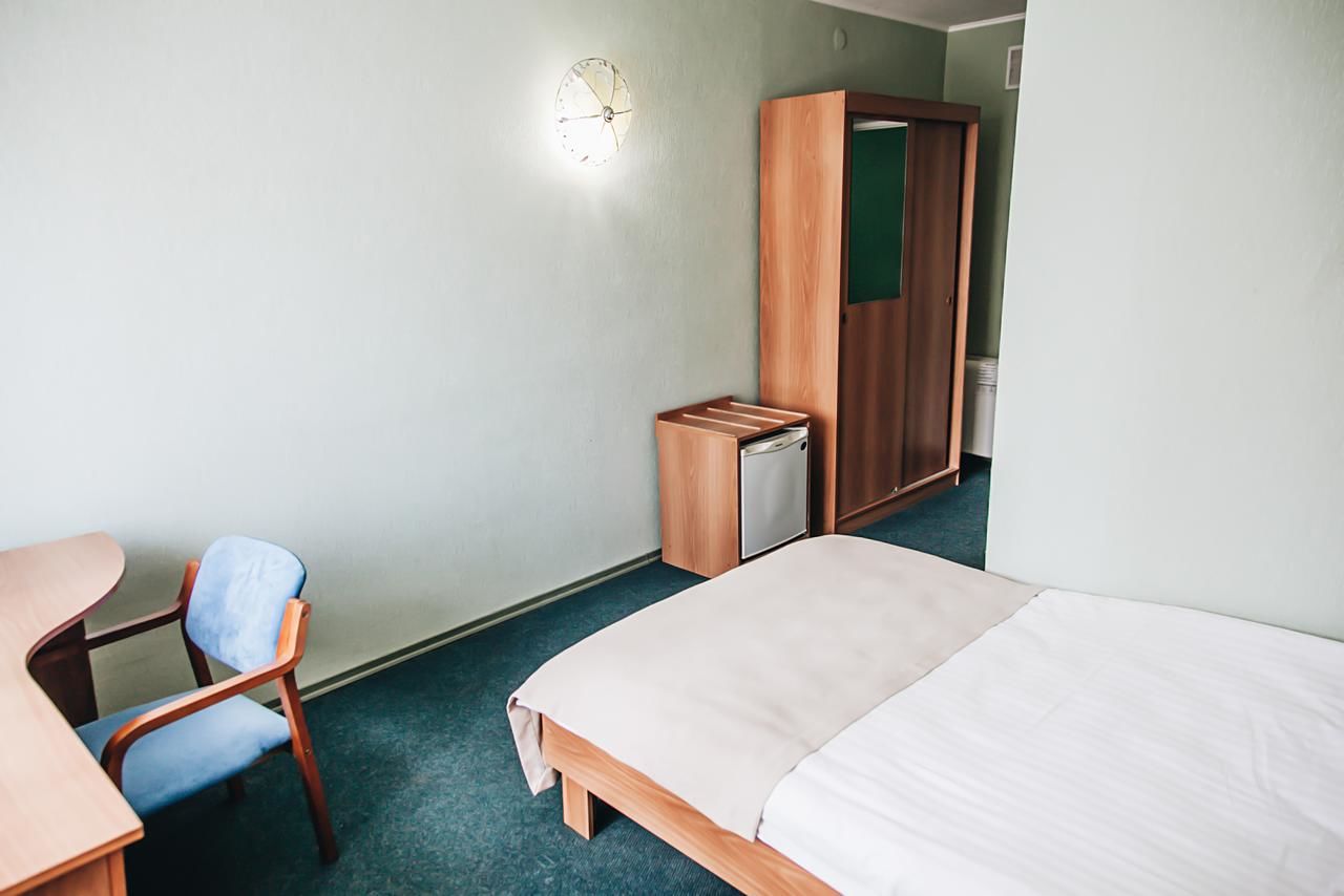 Отель Nikotel Hotel Mykolaiv Николаев