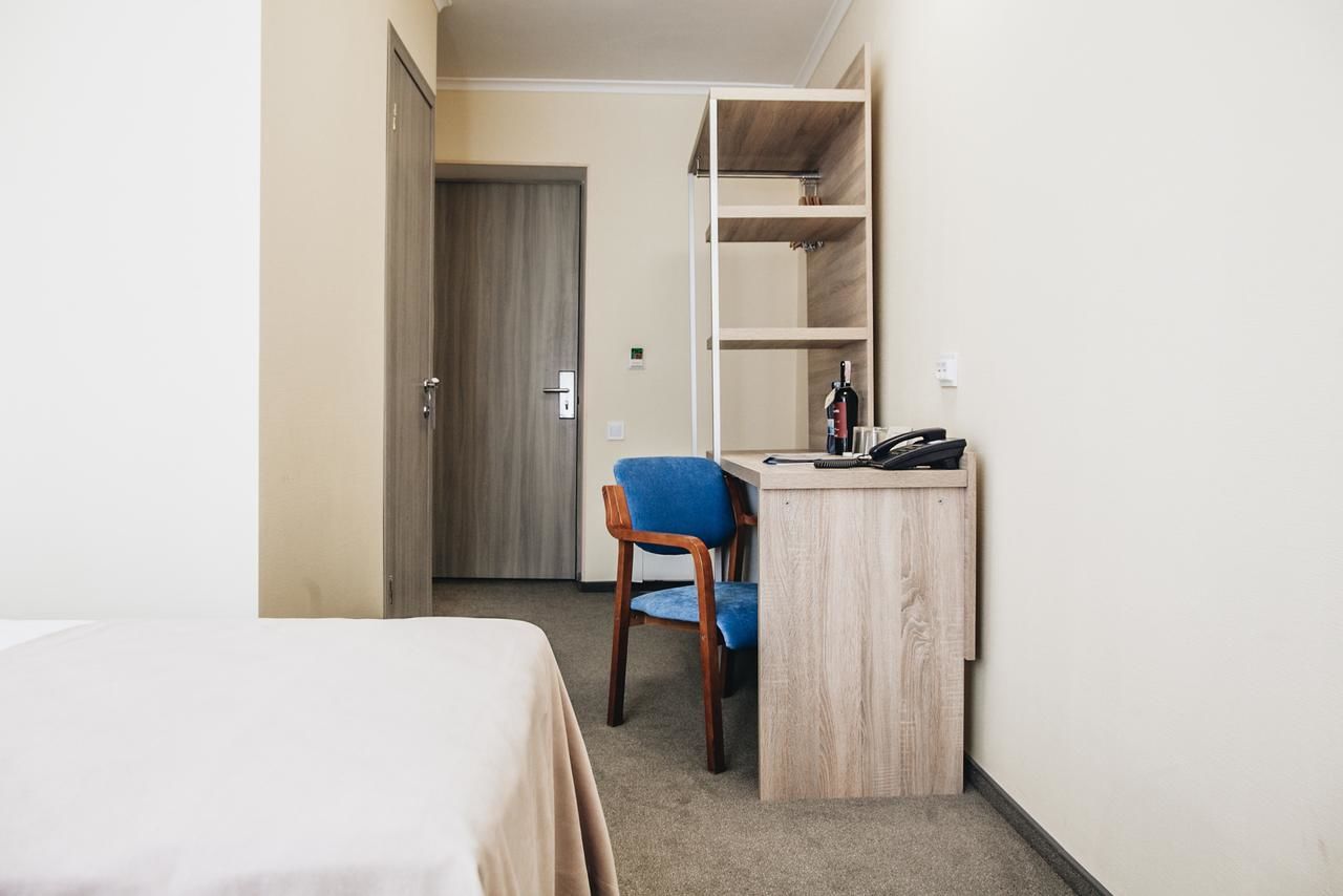 Отель Nikotel Hotel Mykolaiv Николаев-12